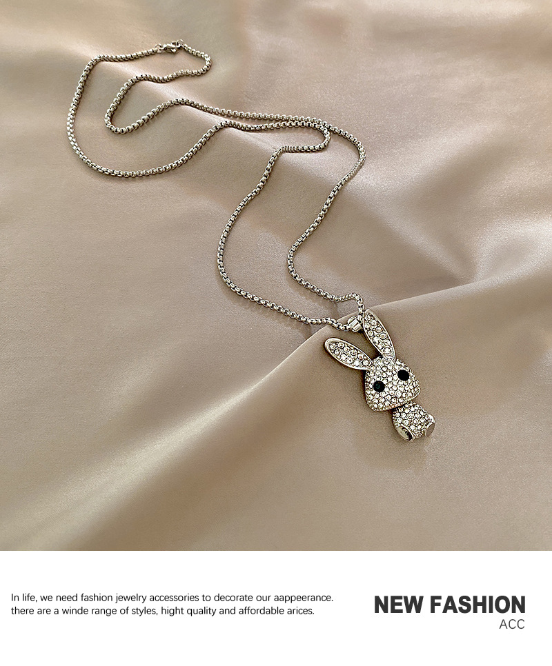 Personalisierte Mode Hip-hop-kaninchen-halskette Voller Diamant-trend-anhänger-temperament-pulloverkette display picture 7