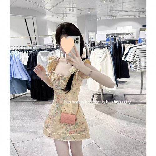 Summer new style ruffled jacquard embroidery flying sleeve short skirt to show slimming floral square collar dress
