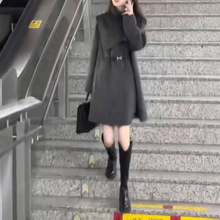 241113大爱美依缘2024秋冬新款高级感呢子中长款外套斗篷毛呢大衣