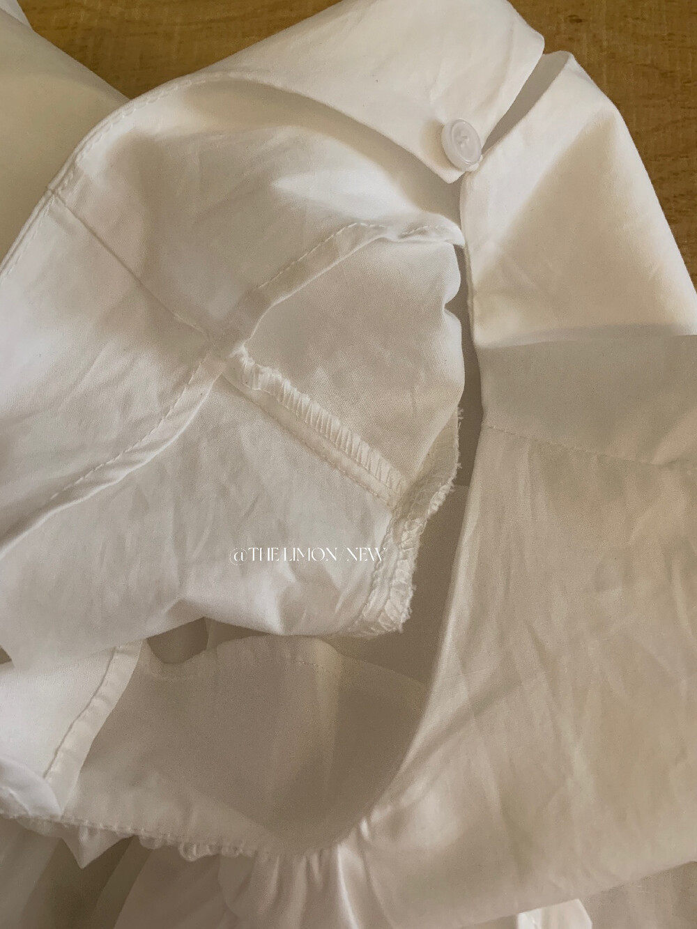 Áo thun nữ cổ tròn tay phồng xếp ly nhún chun — Xanh đen, màu hồng, màu trắng, màu vàng chi tiết 13