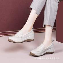香港代购坡跟乐福鞋女2025春季新款软底一脚蹬厚底小白鞋
