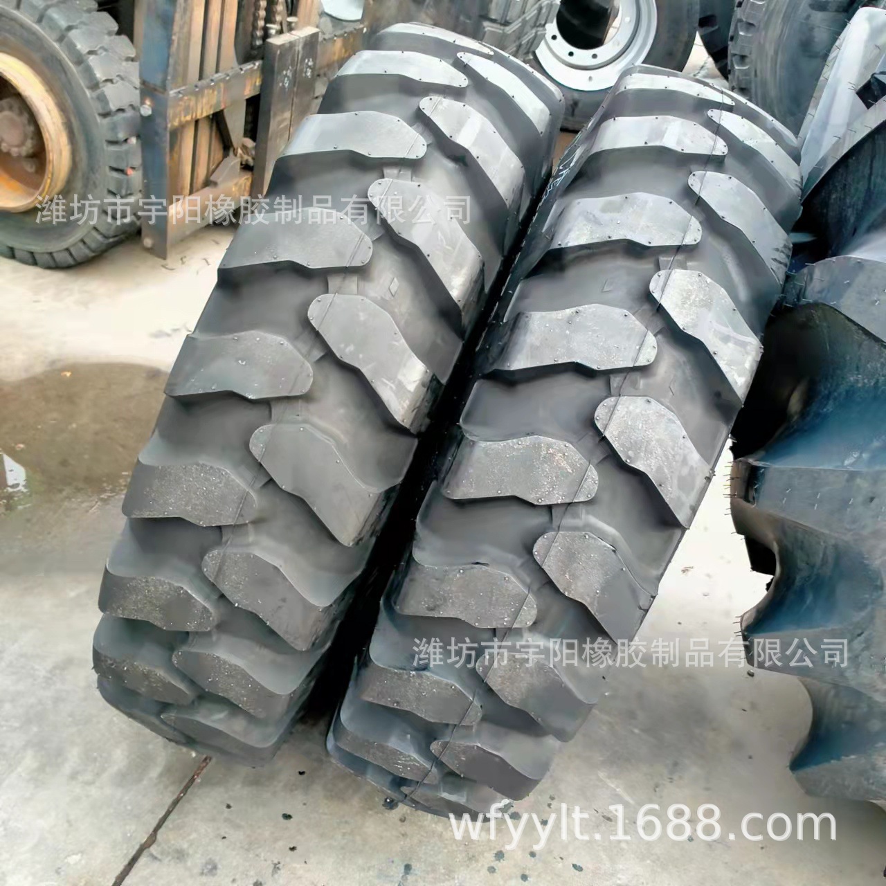 轮式挖掘机轮胎 10.00-20 加厚 工程轮胎 尼龙胎1000-20