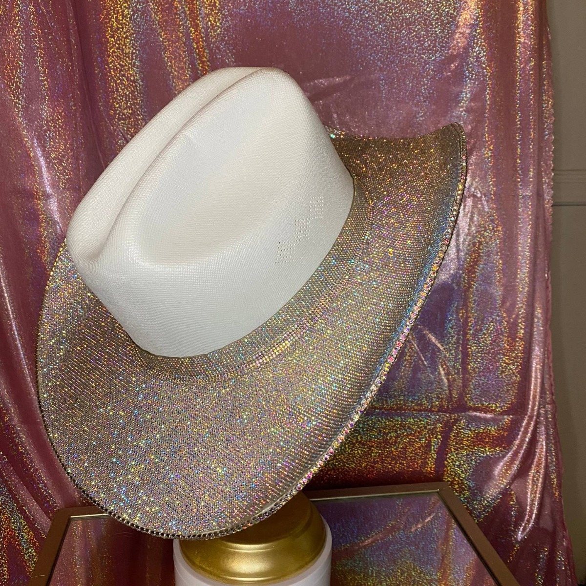 Sombrero de vaquero occidental estilo jazz para hombres y mujeres, sombrero retro, sombrero de fieltro de poliéster europeo y americano, sombrero de ala ancha para niños y padres, sombrero de ala ancha