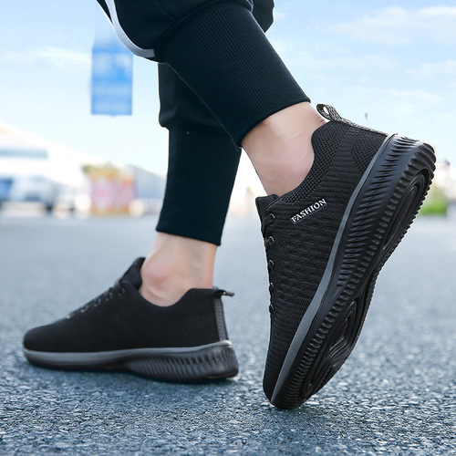 men's shoes summer new men's large size light running shoes flying knitted breathable fashionable casual sneakers