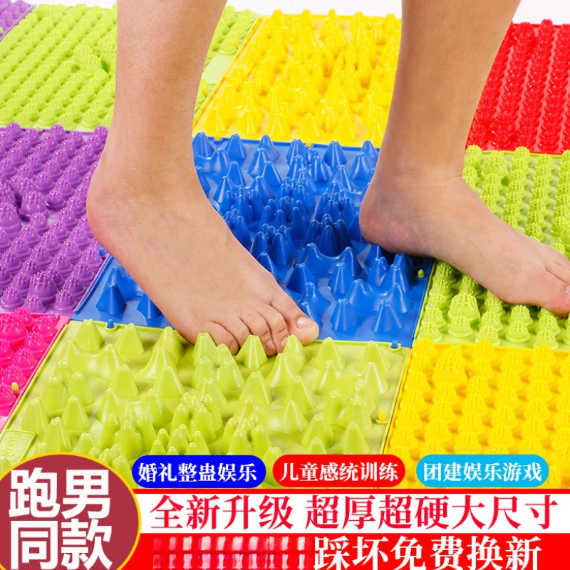 Acupressure Mat with Super Painful Acupuncture Points, Thickened Foot Massage Pad, Foot Massager, Foot Mat with Small Bamboo Spikes for Ultra Slow Jogging