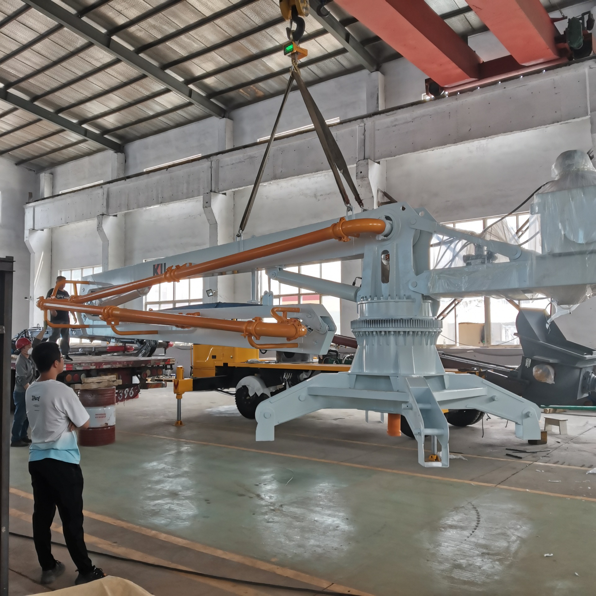 布料机 HGY15 供货霍尔果斯concrete placing boom移动液压布料机