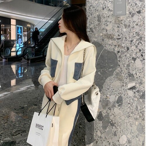 Beige white denim splicing casual sports suit for women's spring and autumn new two-piece set popular age-reducing preppy style