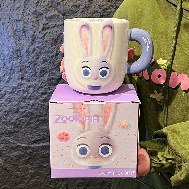 Jodie caricatura taza de cerámica relieve taza de agua casera taza de alta marca taza de oficina regalo de mano taza de pareja
