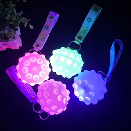 钥匙扣及钥匙扣配件;零钱包;收纳袋收纳包