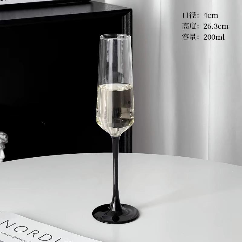 Vaso de champán europeo alto pié de barra roja creativo de cristal de alto nivel taza de vino vino vino vino taza de cóctel especial