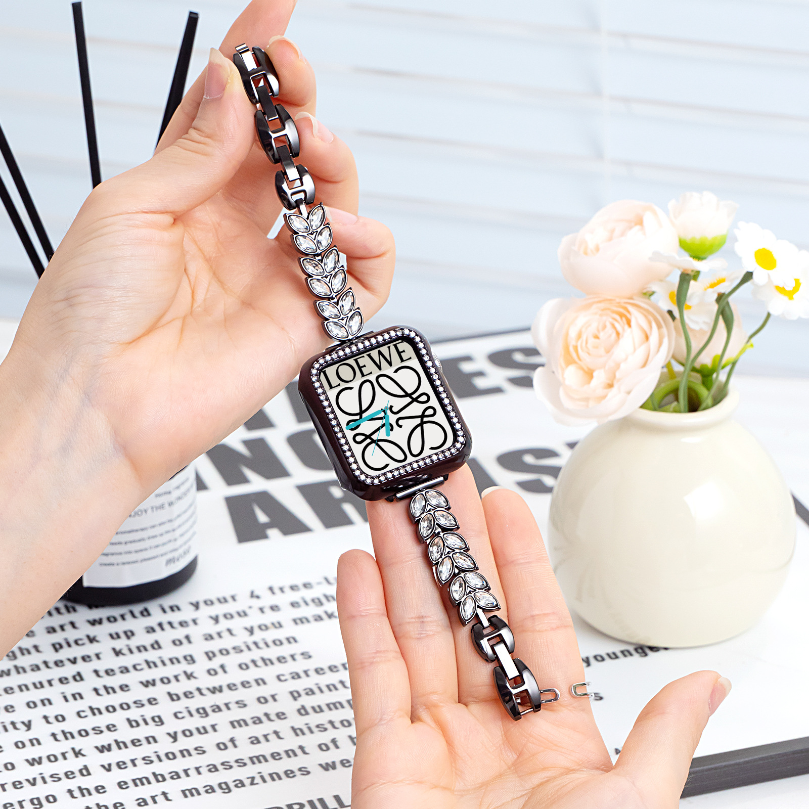 For Apple applewatch Strap Metal Wheat Chain iwatchs9/10 Leaf Women's Watch Strap