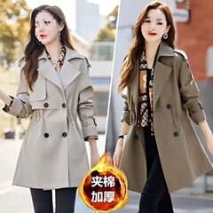 高級女性のトレンチコートのショートタイプ2023春秋タイプの韓国版ファッション女性の流行の気質のコートの小さい背のコートの女性