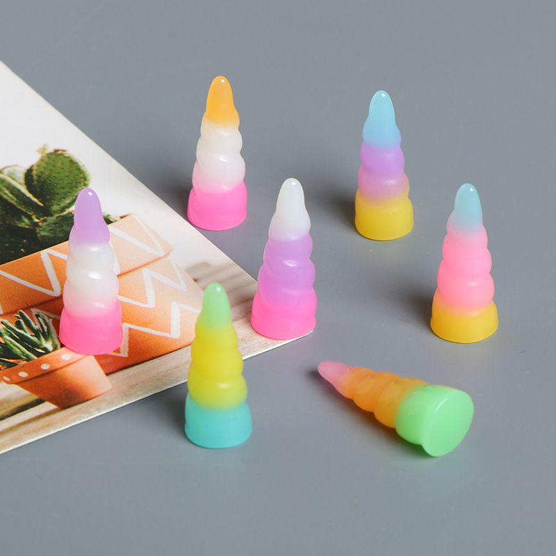 Simulated Gradient Color Unicorn Pony Horn Handmade DIY Cream Glue Hairpin Keychain Resin Jewelry Accessories Simulated Gradient Color Unicorn Pony Horn Handmade DIY Cream Glue Hairpin Keychain Resin Jewelry Accessories