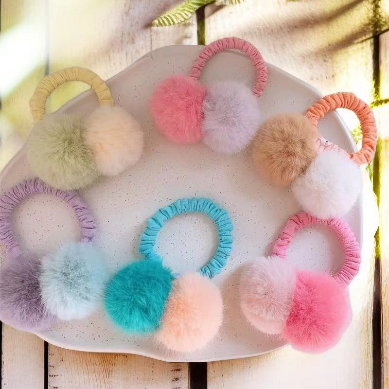 Nuevo otoño y el invierno de la felpa de la banda del pelo de los niños de alta cuerda elástica lazo del pelo de la Princesa Linda banda de goma del bebé Bola de Pelo cuerda de pelo