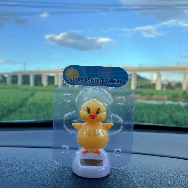 汽车太阳能摆件卡通车载装饰饰品创意摇头可爱公仔礼品 厂家直销详情9