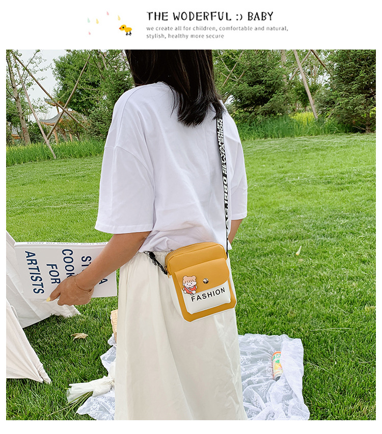 Wholesale of new Korean-style small square bags, cute single-shoulder bags for export, wide-shoulder crossbody bags, cosmetic bags, mobile phone bags and women's bags undefined