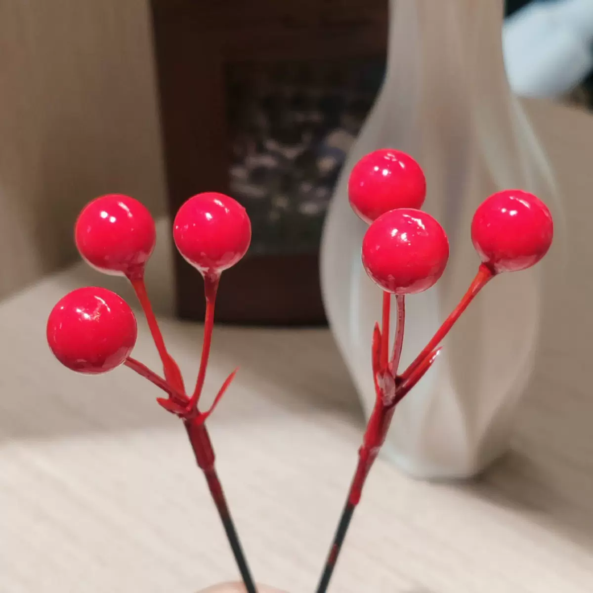 定制3叉3头仿真圣诞红果配件头发财红果新房发财果花落地客厅摆件