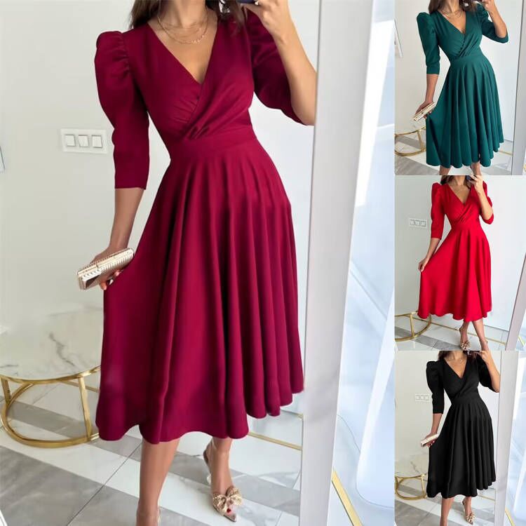 Wholesale Women's Casual Elegant Pleated Solid Color Holiday Daily V Neck 3/4 Length Sleeve Sheath Dress display picture 1