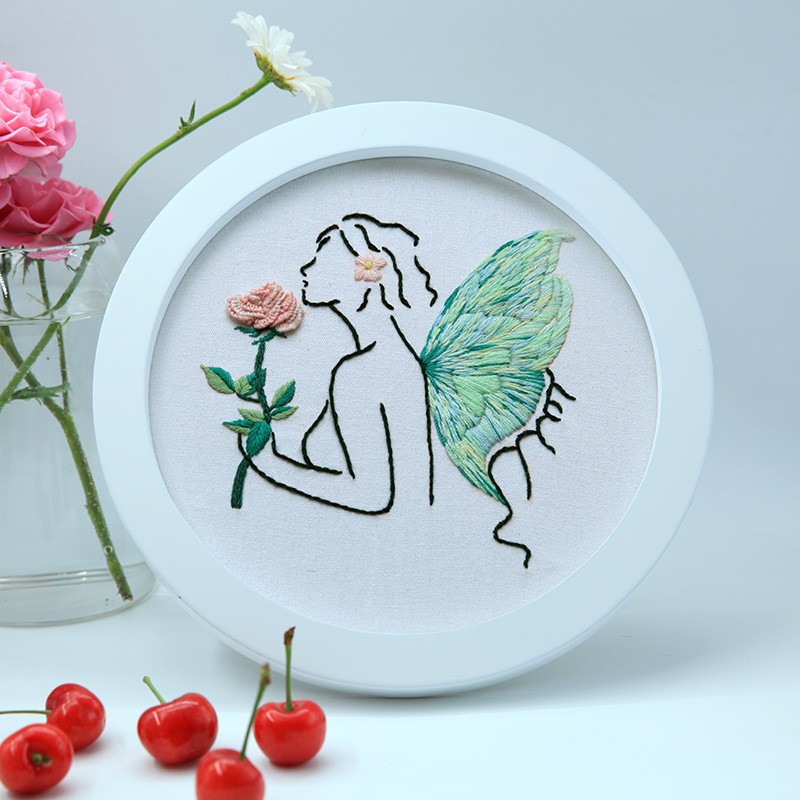 Bordado Diy Butterfly Colgante Lu Bordado Hecho a mano Paquete de material Juego de tres piezas Inglés Creative Children's Gift Flower Colgante