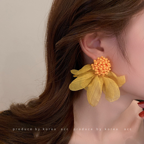 Silver needle personalized retro flower organza earrings simple pastoral style exaggerated temperament earrings fashion Internet celebrity earrings