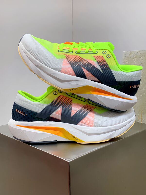 莆田靴ピュアオリジナル nb 新しい v4 ランニングシューズ紳士靴マラソン耐摩耗性衝撃吸収春と秋の女性の靴スポーツシューズ|undefined