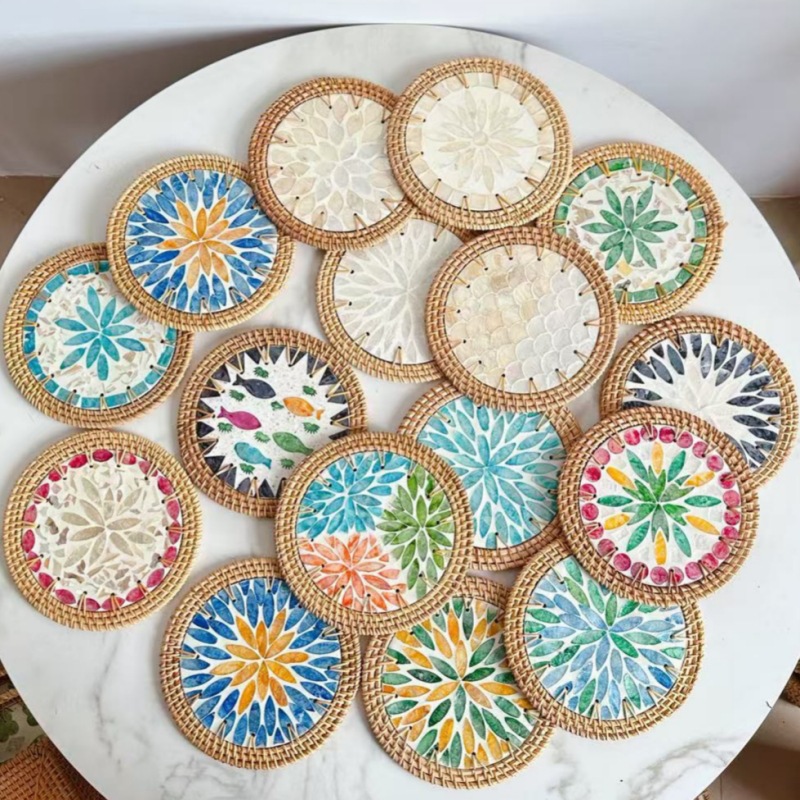 라탄 컬러 쉘 라운드 18cm 코스터 (혼합 색상 3개)