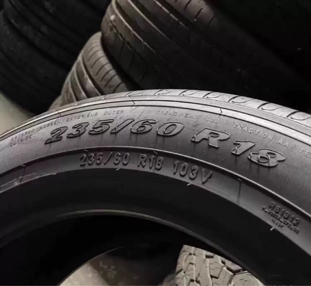 Pirelli Tire 235/60R18 Scorpion Verde 103V Volvo S40 Mercedes-Benz Explosion-Proof Moe Matching Set