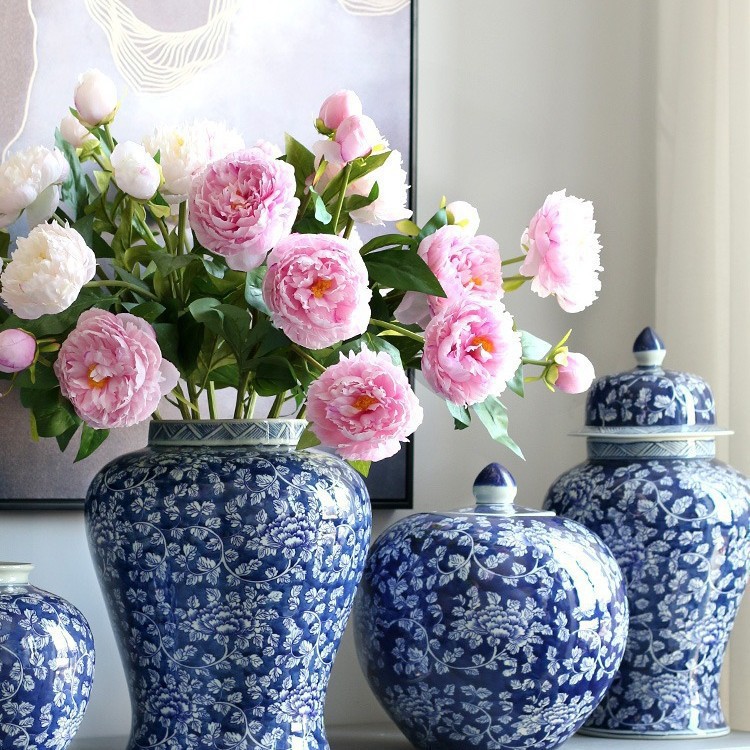 Jingdezhen flores azules de cerámica vasos de cerámica generales vasos de cerámica pintados a mano joyas de cerámica adornos de la villa de suelo jarrón
