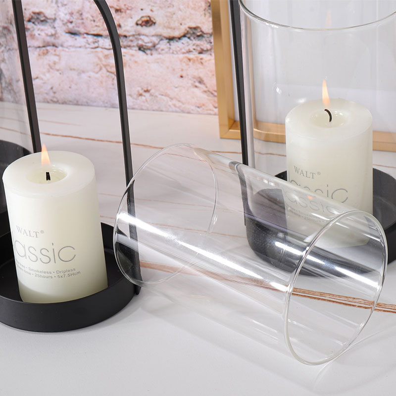 Candelaria de vidrio europeo transfronterizo cubierta de viento decoración de hierro forjado laca horneado vasijas de vela boda fiesta diseño de mesa