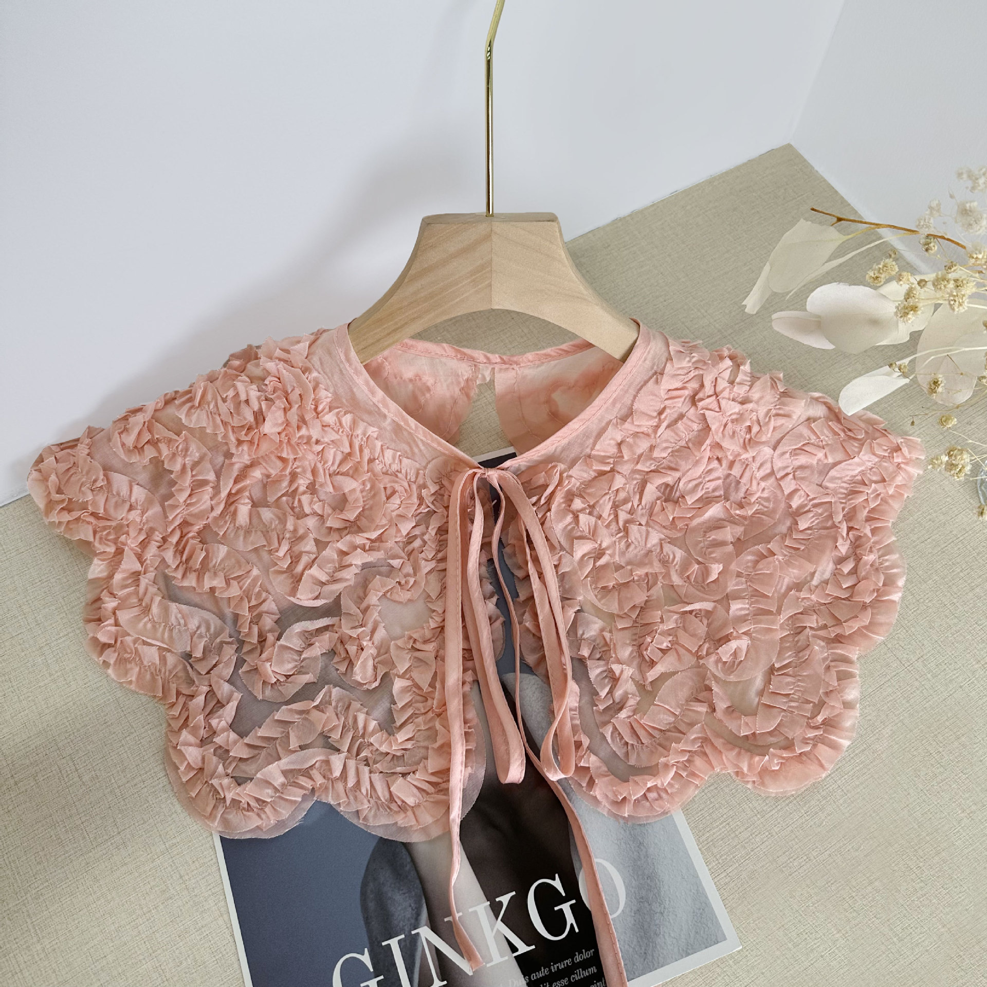 Collar falso rosa tridimensional con camisa falda vestido damas transfronterizas primavera y verano con pequeños accesorios de decoración de chal image 5