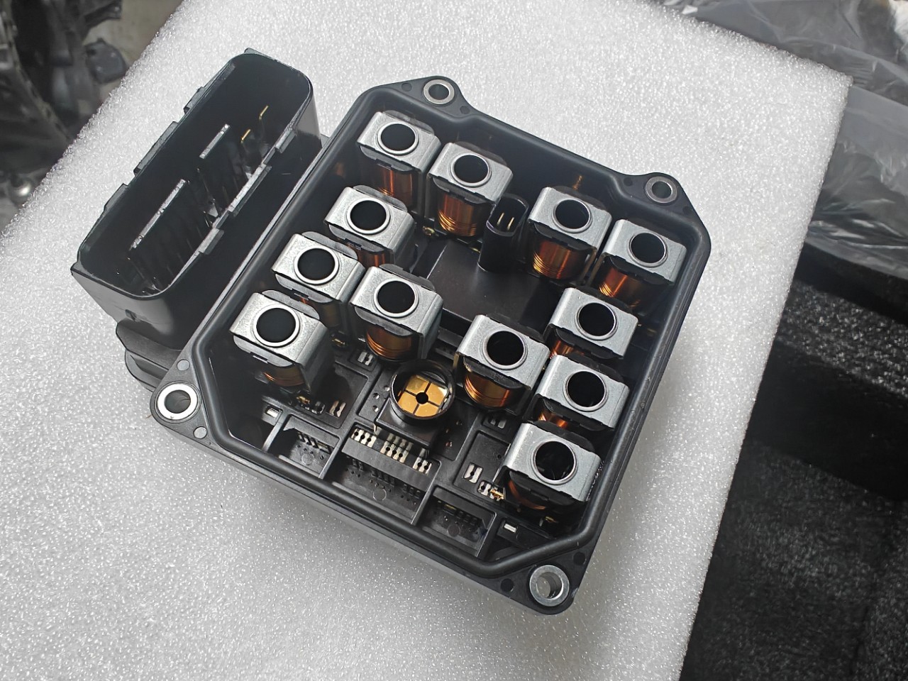 8A29B-0803 7T20A-0796 4N26E-0184 Abs Control Module