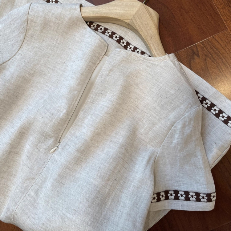 Japanese Island Country Style! Stunning and Elegant, Ethnic Style Embroidered Linen Lyocell Loose Straight Dress for Women