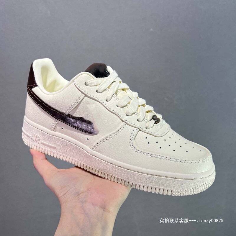 Putian High-End Version Air Force 1 Low-Top Sneakers, Fashionable Versatile Sports Shoes, Women's Casual Shoes, Couple Trendy Shoes Putian High-End Version Air Force 1 Low-Top Sneakers, Fashionable Versatile Sports Shoes, Women's Casual Shoes, Couple Trendy Shoes