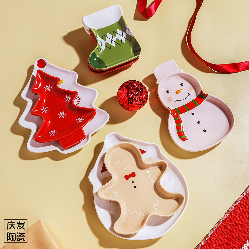Christmas Dinner Plate Cartoon Snowman Gingerbread Artificial-Shaped Holiday Tableware Cute Snack Plate Ceramic Dessert Plate Decoration