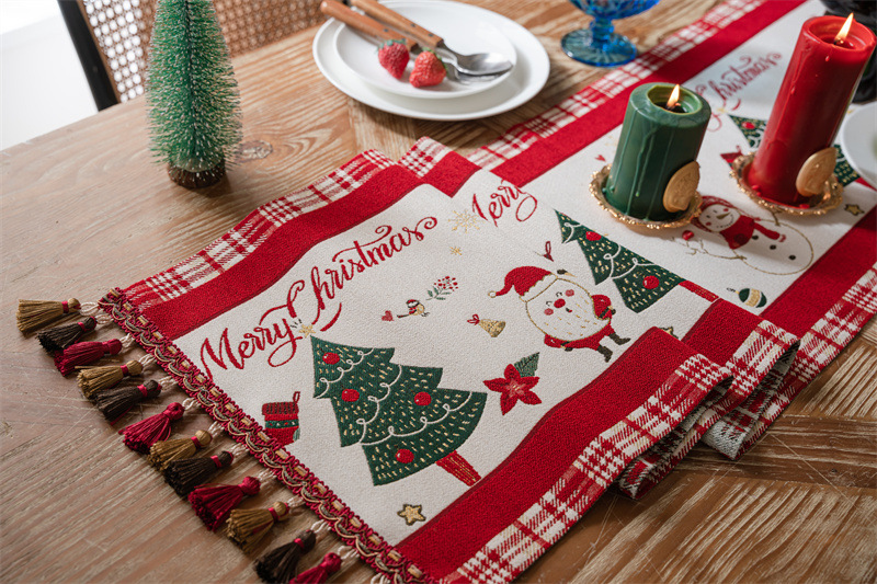 Christmas decoration arrangement polyester tassel table runner yarn-dyed jacquard snowman Christmas tree Christmas tablecloth_voghion.com