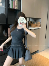 休闲套装复古深灰色v领短袖T恤上衣女夏季高腰半身裙a字裙两件套