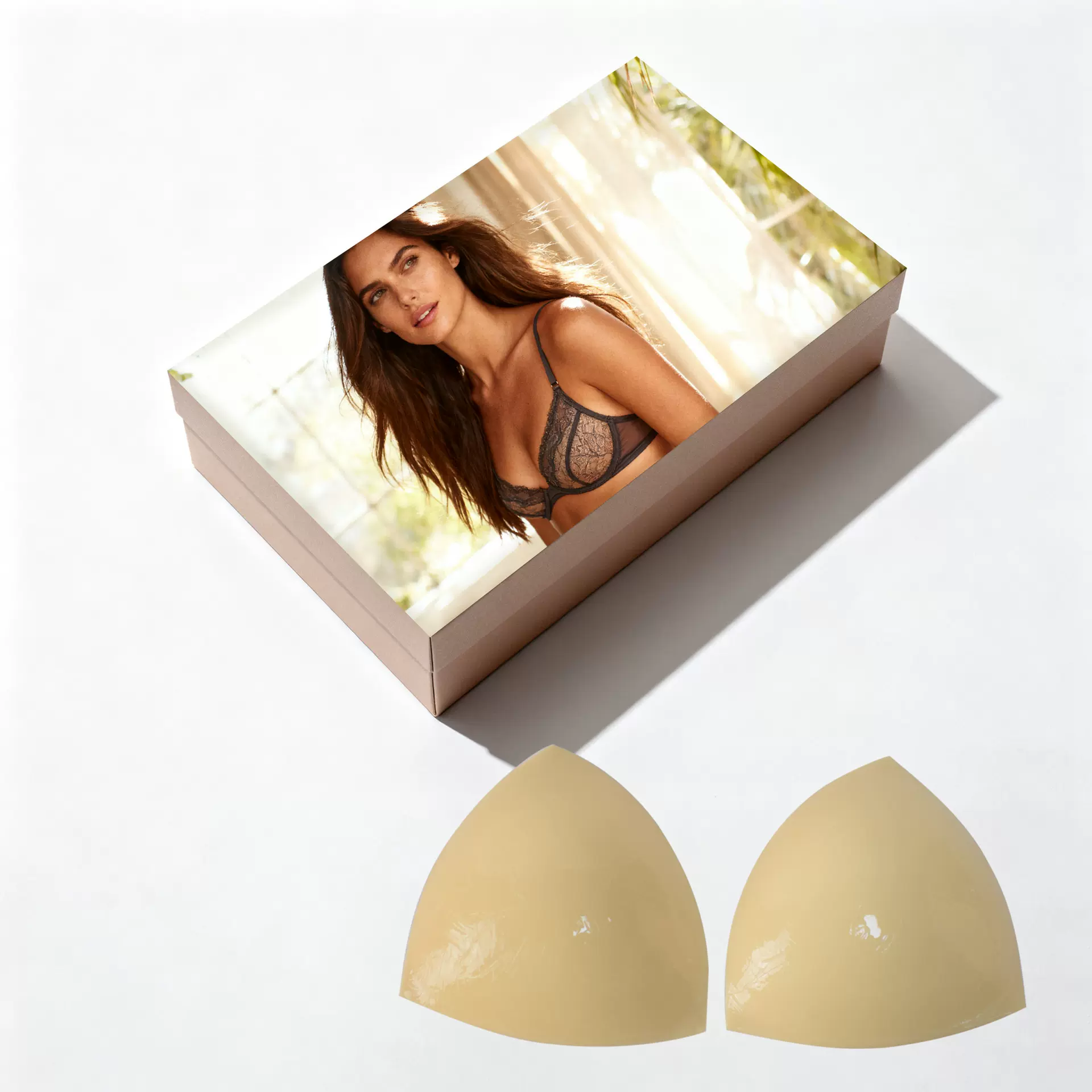 双面自粘三角插片胸垫婚纱泳衣隐形胸垫硅胶无痕内衣插片乳贴批发