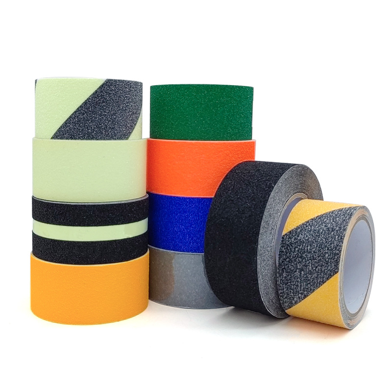 卸売 pvc つや消し滑り止めテープ階段ステップ耐摩耗性発光滑り止めストリップ浴室床カラー滑り止めステッカー