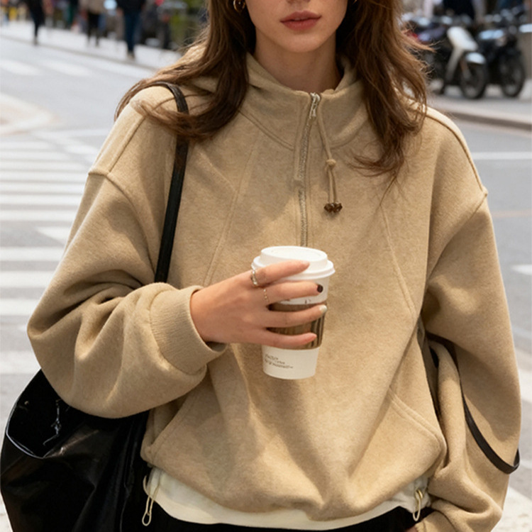 Spring New Style Plush-Feel Stand-Collar Sweatshirt, Heavyweight High-End Loose Half-Zip Women's Top with Drawstring Hem, Simple Design
