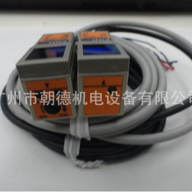 PH2-T2MN2R  和  PH2-T2MN2T  (T2MN2) FUJI   光电开关