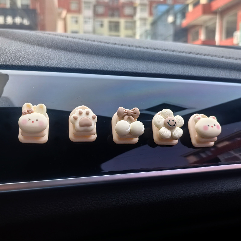 Gancho para coche, lindo y multifuncional en la primera fila, gancho pequeño para coche, dama, celebridad de Internet, gancho adhesivo para copiloto en coche, gancho para colgar
