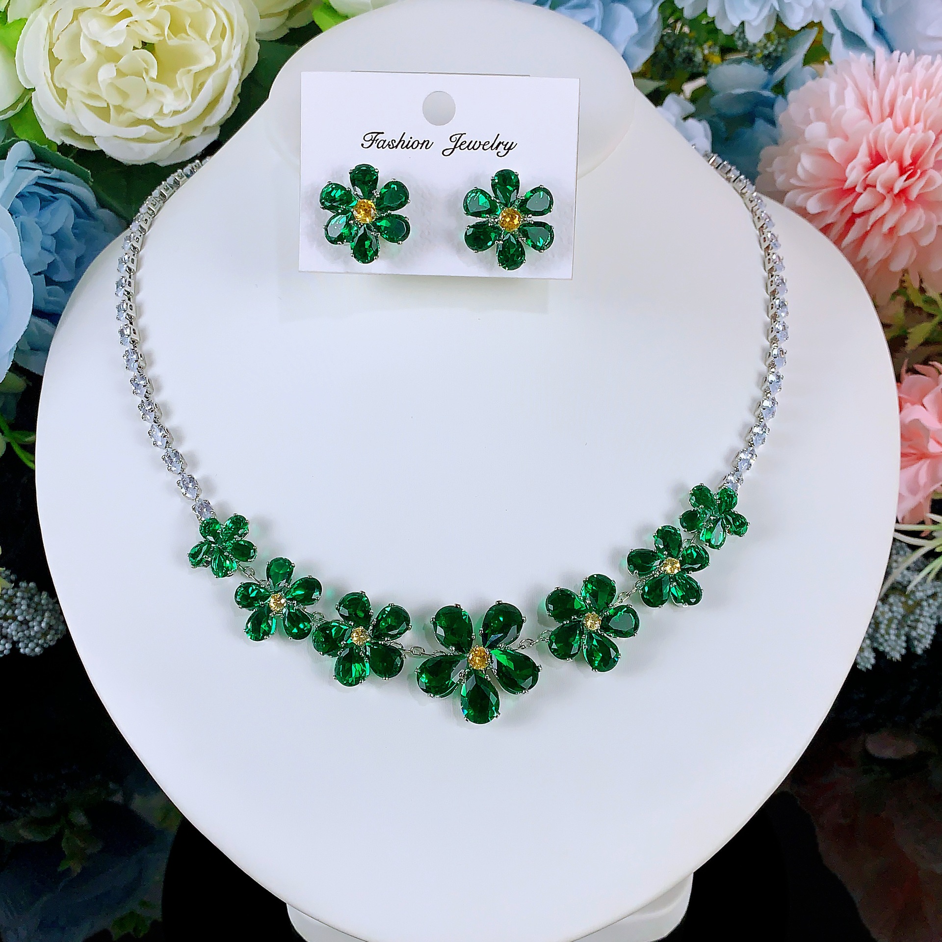 Collar de color de la industria pesada amazona orejas joyas set de moda de lujo vestido de novia cena joyas de zircon mujer image 59