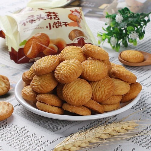 Hericium biscuits breakfast meal replacement, delicious office healthy and nutritious snacks, small packages, whole box, good price
