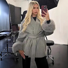 2025秋冬独立站法式毛呢外套短款大衣女袖口毛毛V领系带纯色欧美