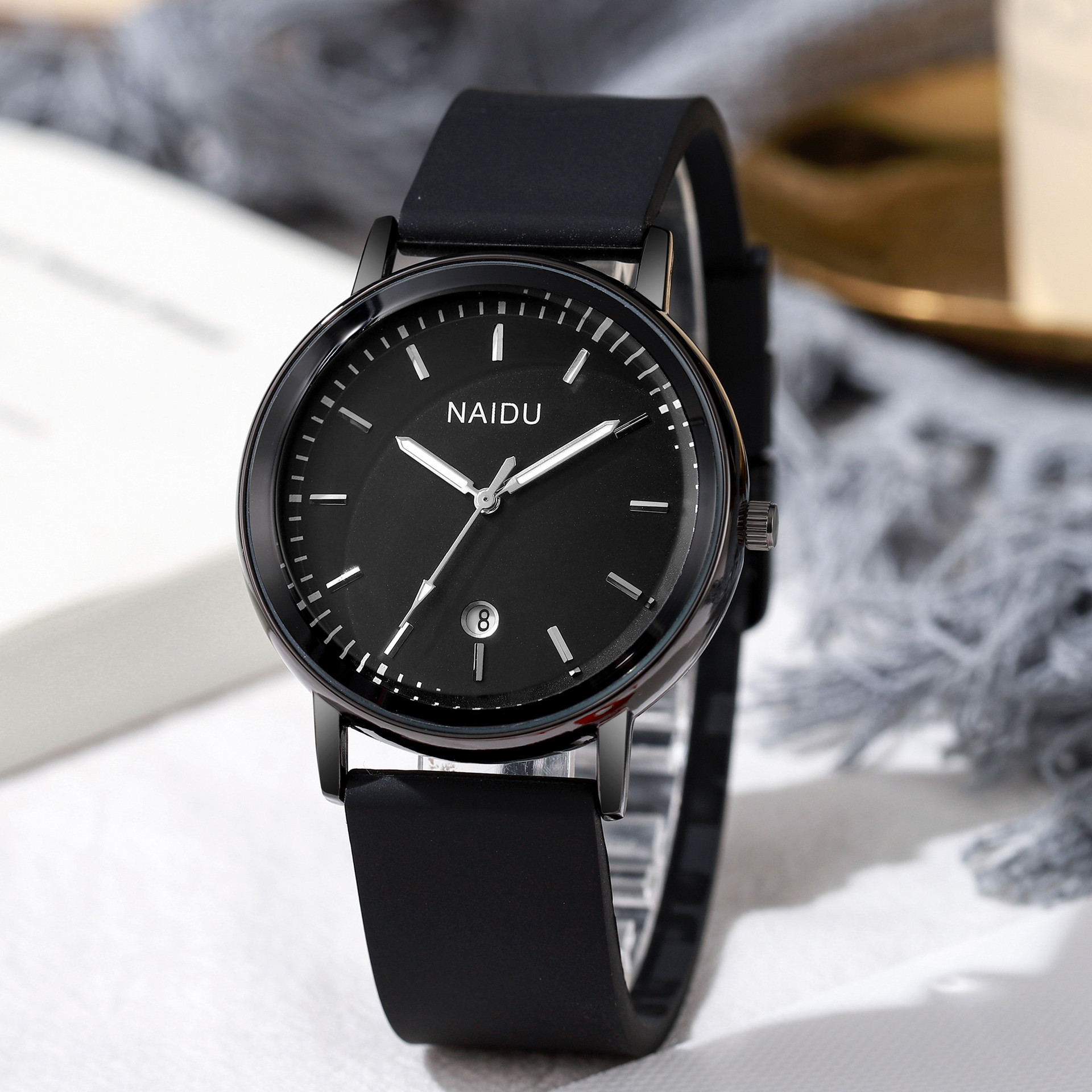 New cool fashion men's watch women's style student party universal couple high-level temperament cross-border e-commerce