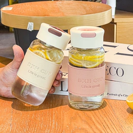 保温杯;塑料杯;玻璃杯