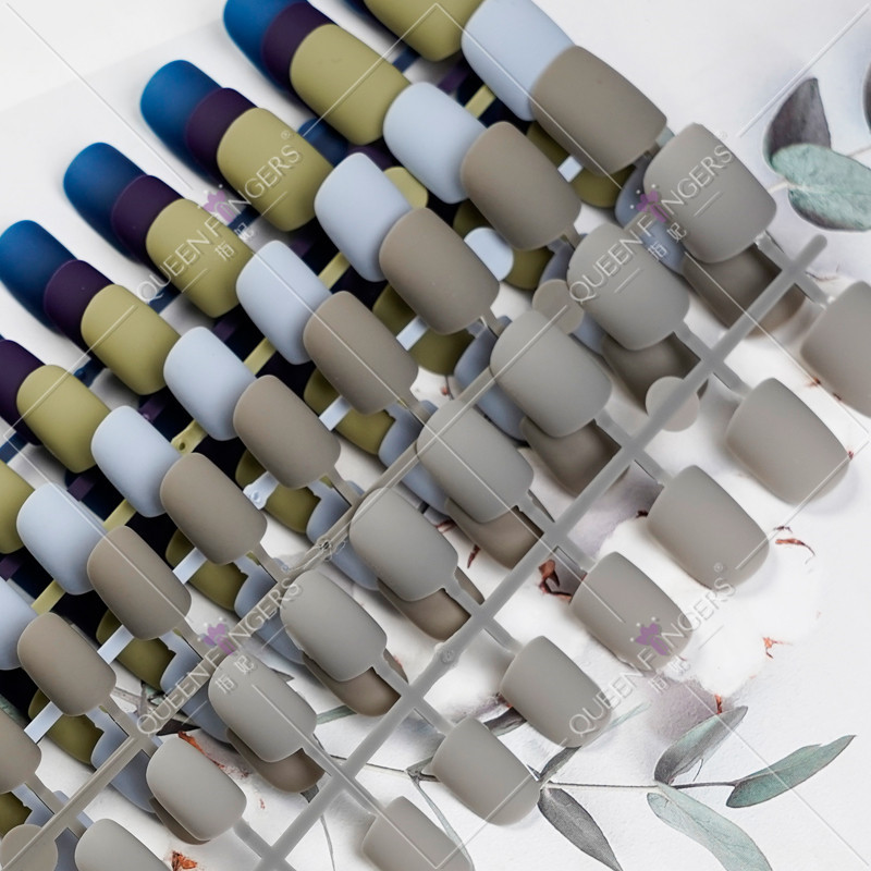 Manicura producto terminado 24 piezas extraíble DIY color sólido uñas parche esmerilado tira cuadrada gota en forma de pieza de uña