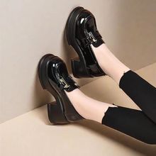 H扣小皮鞋女2024春季新款粗跟黑色增高英伦厚底乐福鞋JK软皮单鞋