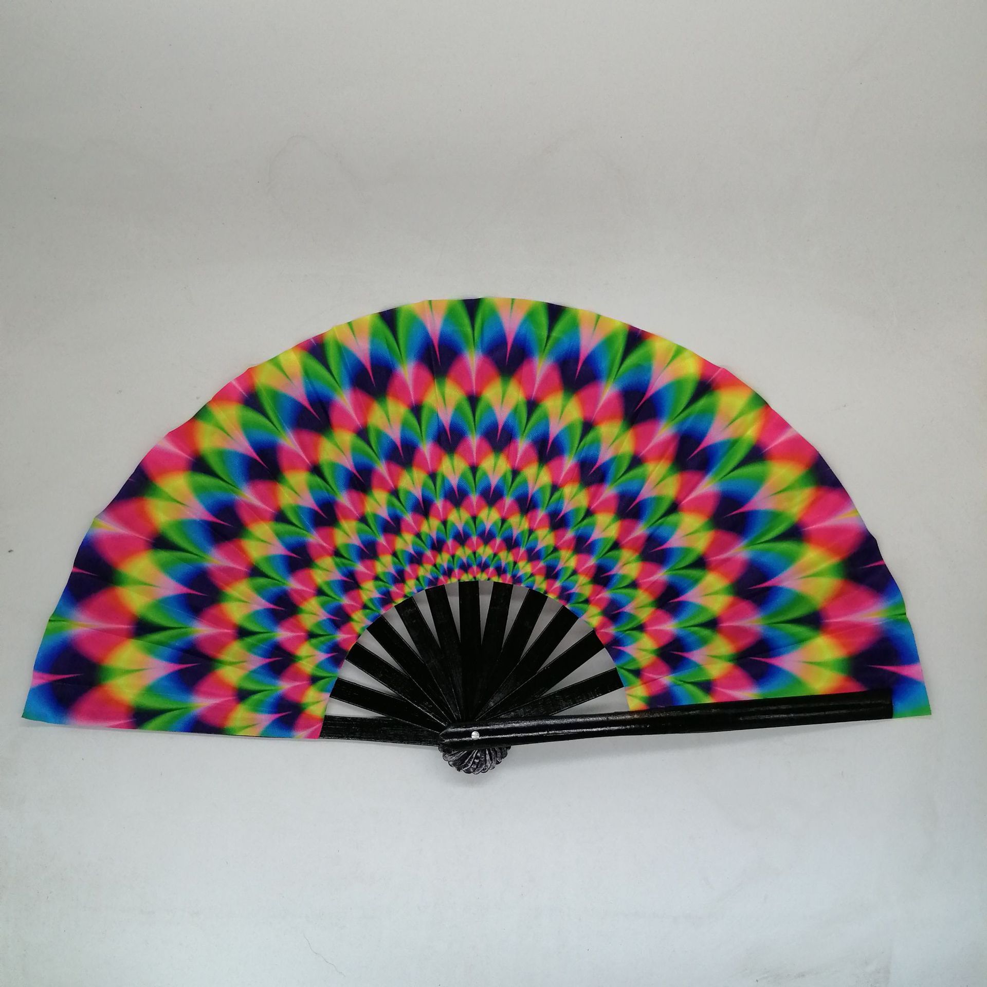 Large Size 33cm Bamboo Bone Fan With Black Flannel Bag display picture 7