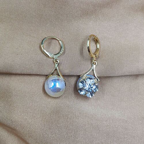  four-leaf clover earrings for women Korean personalized diamond-encrusted versatile temperament earrings with fashionable design